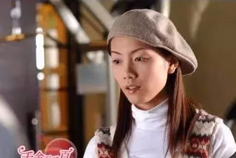 她因為「出軌14次」漸漸被演藝圈淘汰!不要被男人試了又試:越是沒人愛,越要愛自己