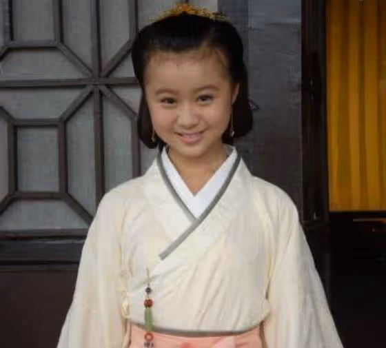 還記得《美人心計》中的「小皇后」嗎?如今的她竟然撞臉安悅溪