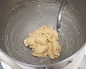 爆發力極強的！布里歐修皇冠吐司！