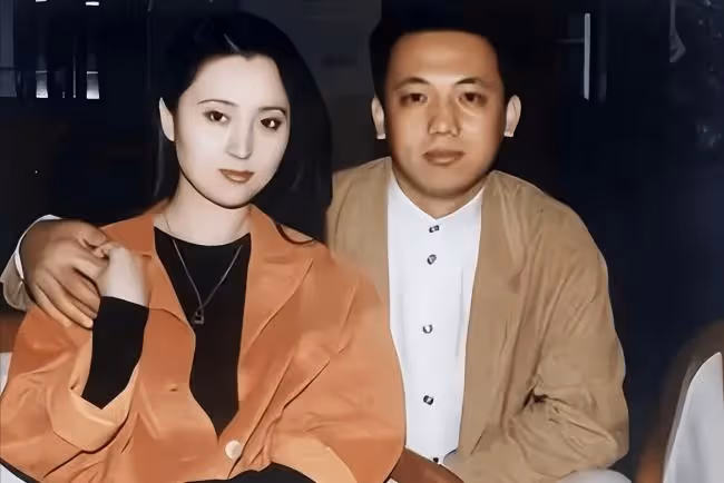 陳曉旭病逝15年 發誓出家的丈夫1年後還俗再婚