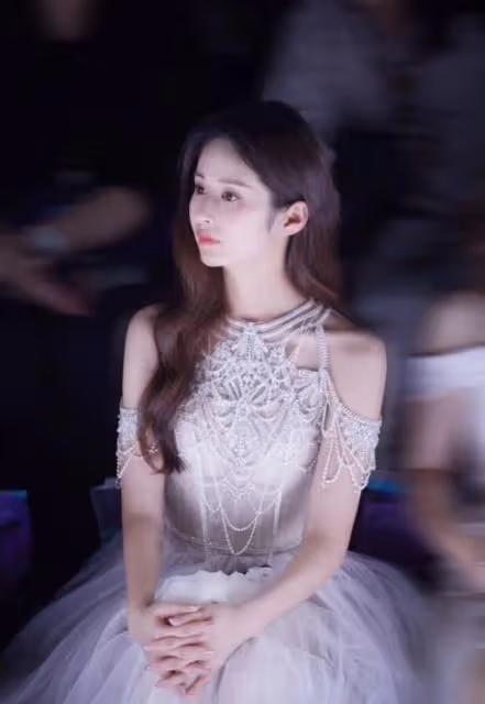 女神穎兒告訴你漂亮對一個人顏值，其實影響並不大