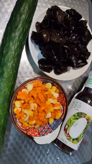 黃瓜木耳涼拌菜