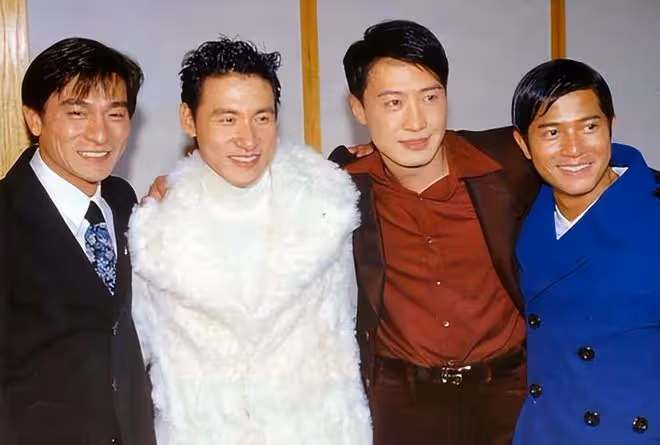 曝「香港第一美男」林俊賢近況,滿頭白髮牙齒稀疏,模樣蒼老難辨