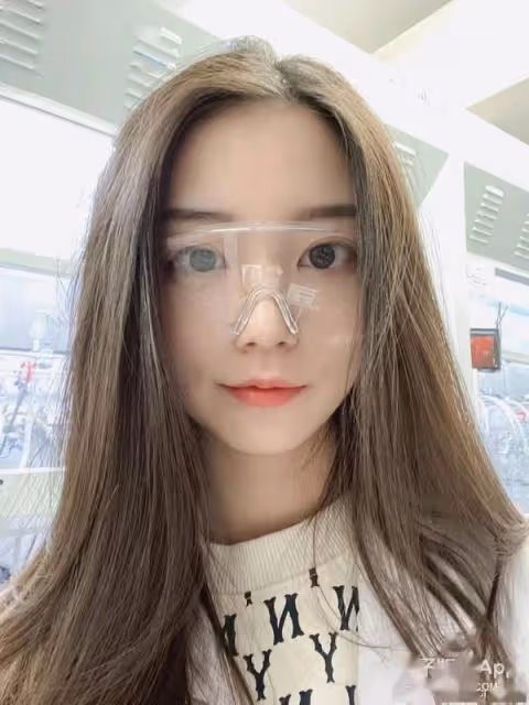 還記得美女學霸蔡茂嗎?如今已經博士畢業了?