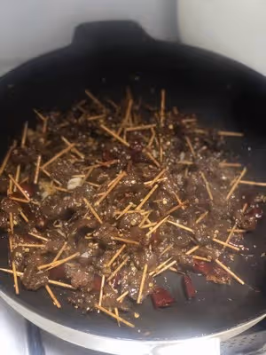 姥姥的香辣孜然牛肉—每周必做（可做牙籤牛肉）