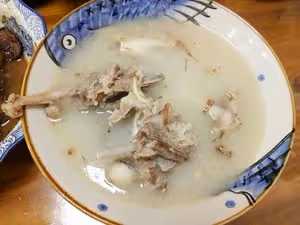 羊湯（不用添加劑，湯也呈奶白色的訣竅）