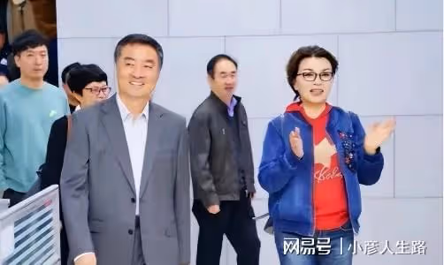 李瑞英：在央視工作28年0失誤，卻在退休後遭眾怒，她發生了什麼
