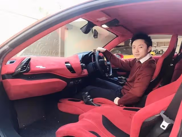 恭喜!傳香港知名富三代將結婚,被曝與父親同時包養港姐引熱議