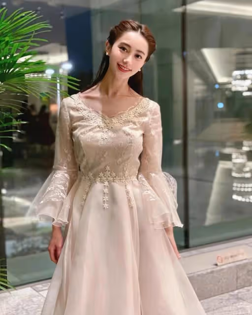 恭喜!傳香港知名富三代將結婚,被曝與父親同時包養港姐引熱議
