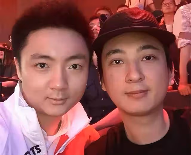 恭喜!傳香港知名富三代將結婚,被曝與父親同時包養港姐引熱議