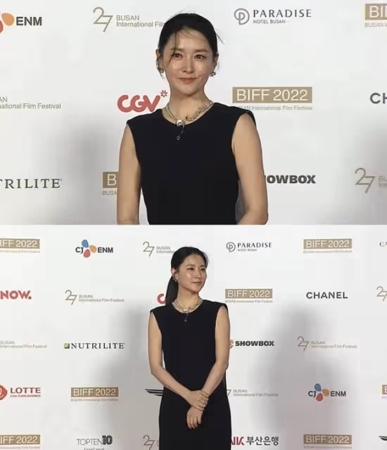 51歲的李英愛令20幾歲小伙動心，身材窈窕動人，肌膚緊緻似少女