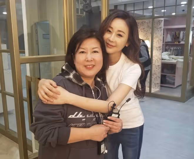 韓國女星咸素媛,嫁給中國小鮮肉,二人相差近二十歲!