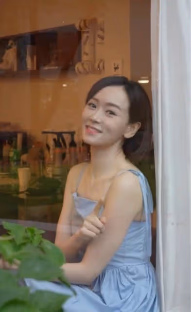 44歲楊思琦穿寬鬆裙子惹揣測　網民：感覺你又偷偷懷孕了