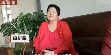 69歲老婦自然懷孕，堅持生下來，兒女反對她不惜斷絕關係，如今2年後，生活現狀惹唏噓