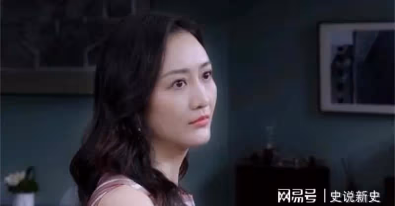 婆婆拿38萬養老錢買房，兒媳：房本是你的名，卻讓我還貸，不公平
