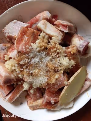 蒜香排骨
