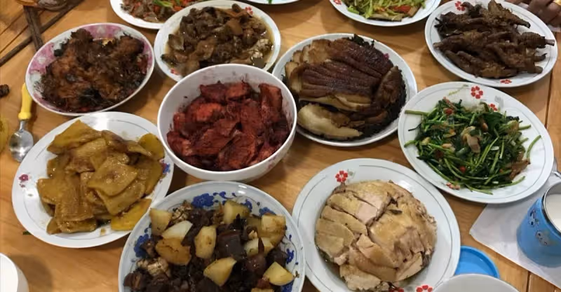 首次去准婆婆家，回家後將所見所聞告訴了媽媽，閨女，不能嫁過去