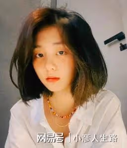 曝孫莉曬16歲黃多多近照！3個耳洞過於搶眼，穿衣打扮顯成熟