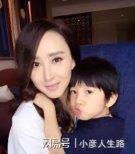 胡靜：一頓飯與丈夫結緣，和婆婆情同姐妹，日子紅紅火火有滋味