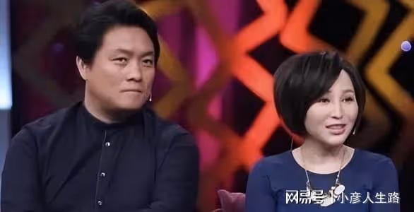 最強嫂子岳麗娜:為愛私奔拼生三子,愛人卻扶弟成魔,硬拉我做配