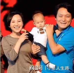 最強嫂子岳麗娜:為愛私奔拼生三子,愛人卻扶弟成魔,硬拉我做配