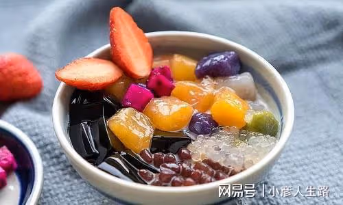 我的閨蜜身高172,在深圳開店,36歲單身,決定以後領養一個女孩