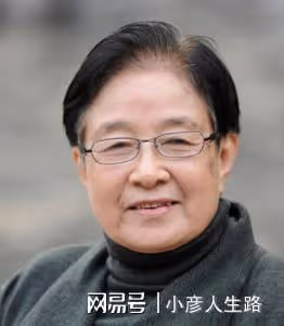 毛阿敏:嫁富豪生兩娃,丈夫去世9個月留下260億遺產,如今怎樣了
