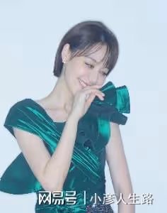 王冠:貌美如花,被父母催婚14年,為何39歲仍單身?