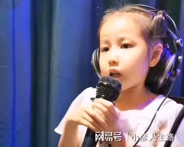 51歲演員陳堅雄死於車內!離世前穿破洞襪感慨沒錢,女兒僅5歲