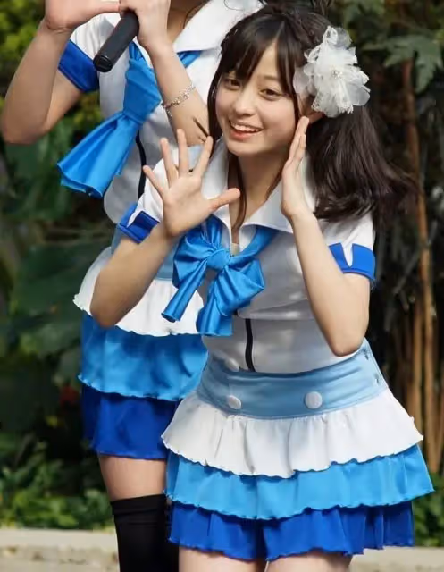 福岡出身的橋本環奈,透露高中是「坐飛機上學」