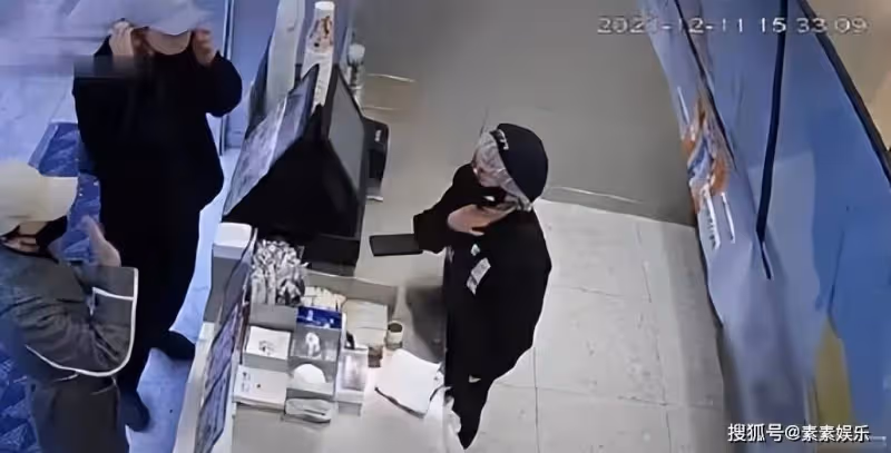 周迅男友官宣戀情,周迅48歲獲得卓越的花式表白,用音樂玩浪漫