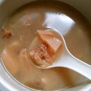 排骨蓮藕湯（高壓鍋版）