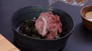 皮蛋瘦肉粥，兩種米讓它綿滑濃香