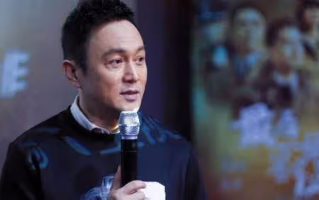 54歲男星「當初娶5婚妻」不顧眾人反對，被騙5000萬「6個孩子無一親生」撫養至今：真的太善良