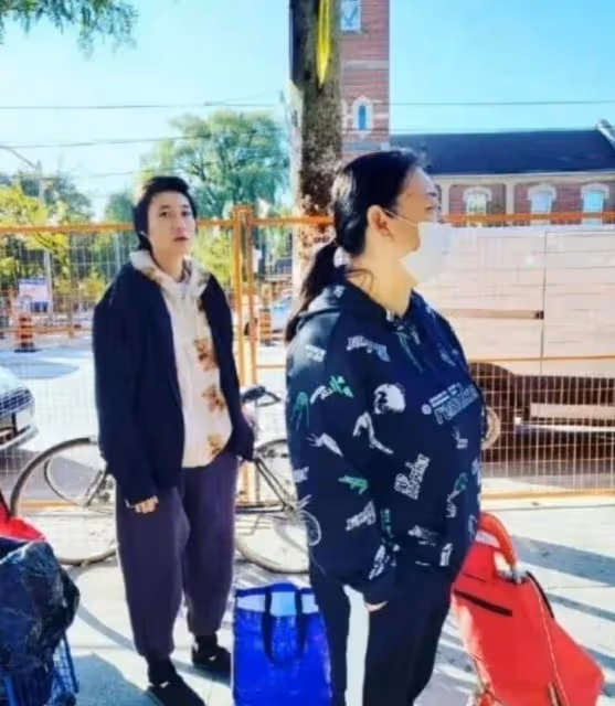 吳卓林被拍街頭「領救濟食物」　老婆Andi拍片反擊：生活美滿