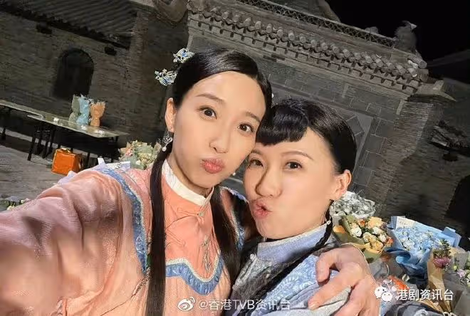 《狀王之王》殺青！王浩信姚子羚日見夜見似足家人