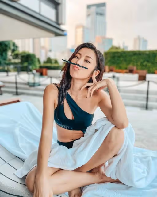 35歲最美女打星遇咸豬手一招化解,改名簽約新公司望成「搖錢樹」
