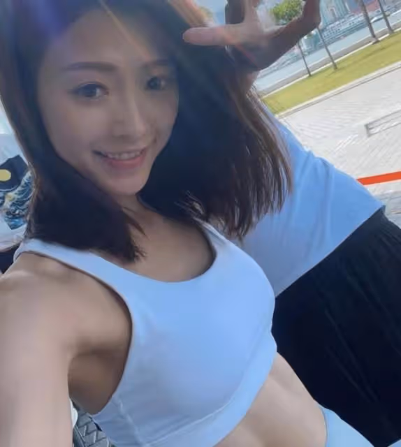 婚禮最快明年4月舉行！英皇小生曝隨時會延期，不敢叫老闆包酒席