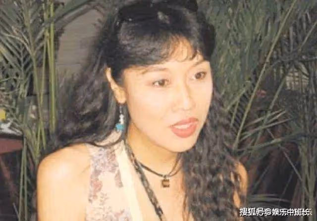 比金星還要早的變性人張克莎,嫁大32歲富豪遠走他鄉,她後悔了嗎