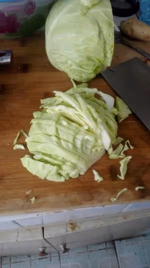 涼調脆脆的包菜絲