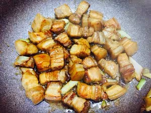 栗子紅燒肉