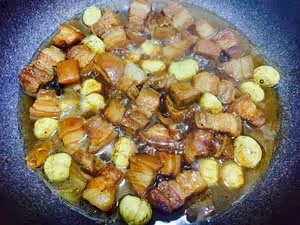 栗子紅燒肉