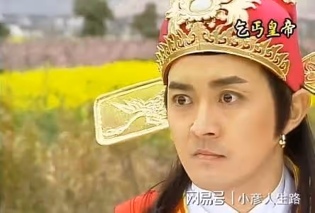 「雙胞胎明星」太難了,一直被當成一個人,很多觀眾傻傻分不清楚