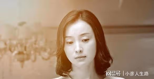 李若彤健身,趙麗穎轉型,海清變醜,女演員如何成功戰勝中年危機
