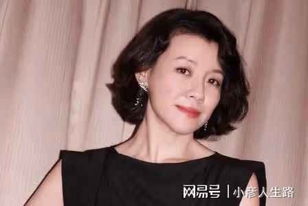 李若彤健身,趙麗穎轉型,海清變醜,女演員如何成功戰勝中年危機