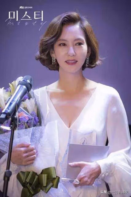 金南珠寫真展現完美身材 坦言自己曾經整容 丈夫金承佑二婚備受爭議