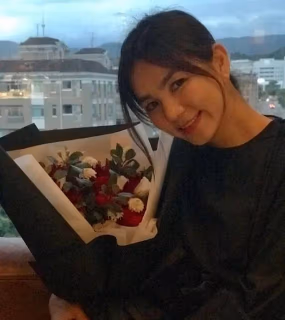 學歷不代表一切!SHE「三人學歷被挖出」差距超大,20多年後不同境遇證明「人生沒有高低之分」:只有選擇的不同!