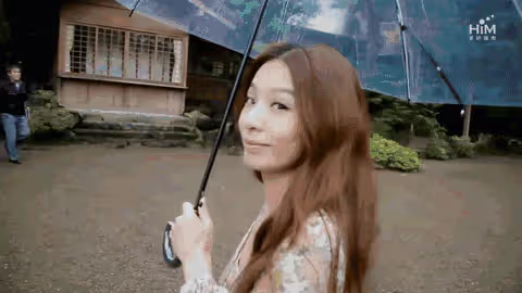 學歷不代表一切!SHE「三人學歷被挖出」差距超大,20多年後不同境遇證明「人生沒有高低之分」:只有選擇的不同!