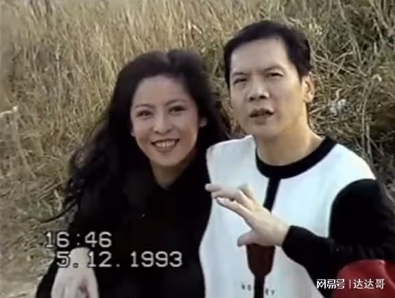 向太30年前零P圖模樣曝光 網友看傻:比郭碧婷漂亮