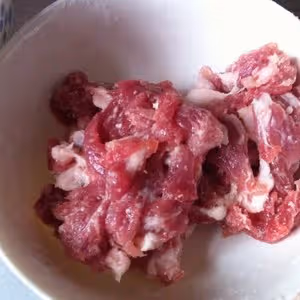 泡椒肉絲